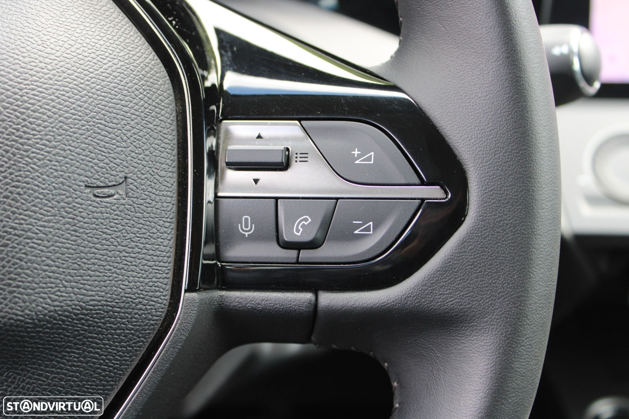 Peugeot 308 1.2 PureTech Active Pack - 23