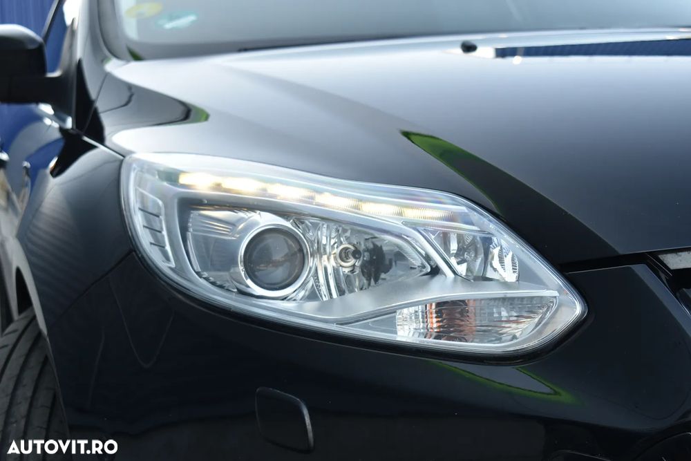 Ford Focus 1.6 TDCI DPF Titanium - 11