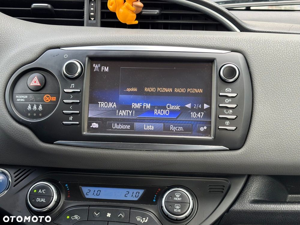 Toyota Yaris 1.5 Premium CVT - 16