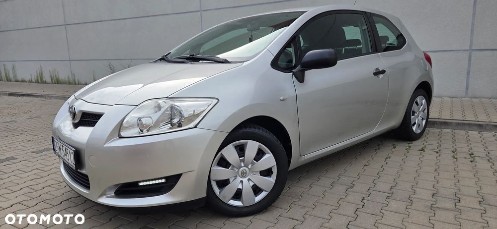 Toyota Auris 1.33 VVT-i Life - 4