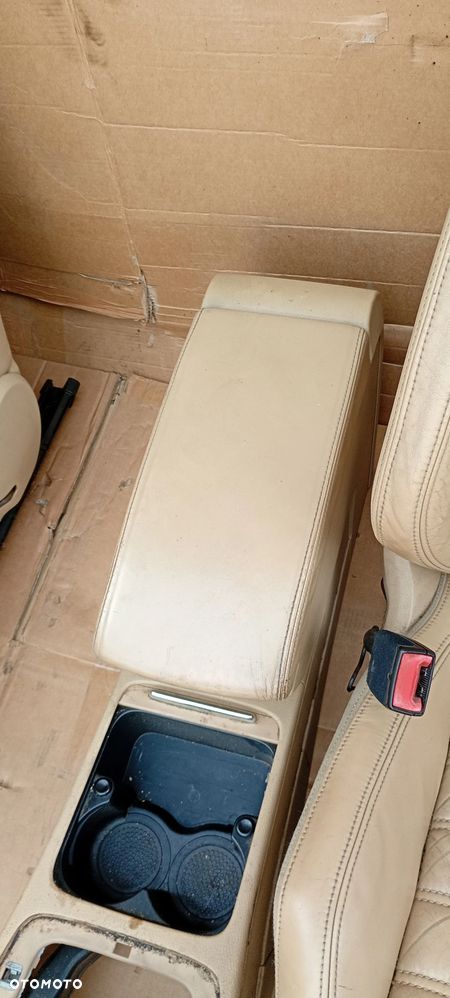 Fotele kanapa boczki podłokietnik komplet skóra VW Passat B6 - 15