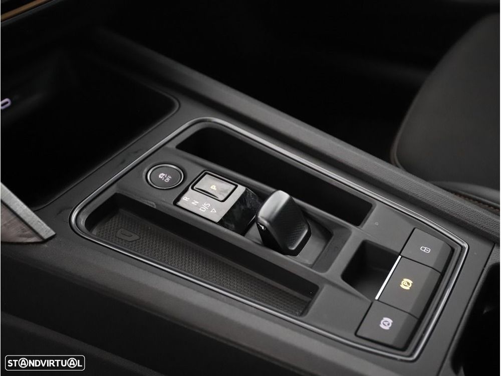 Cupra Formentor 1.4 e-Hybrid DSG VZ - 24