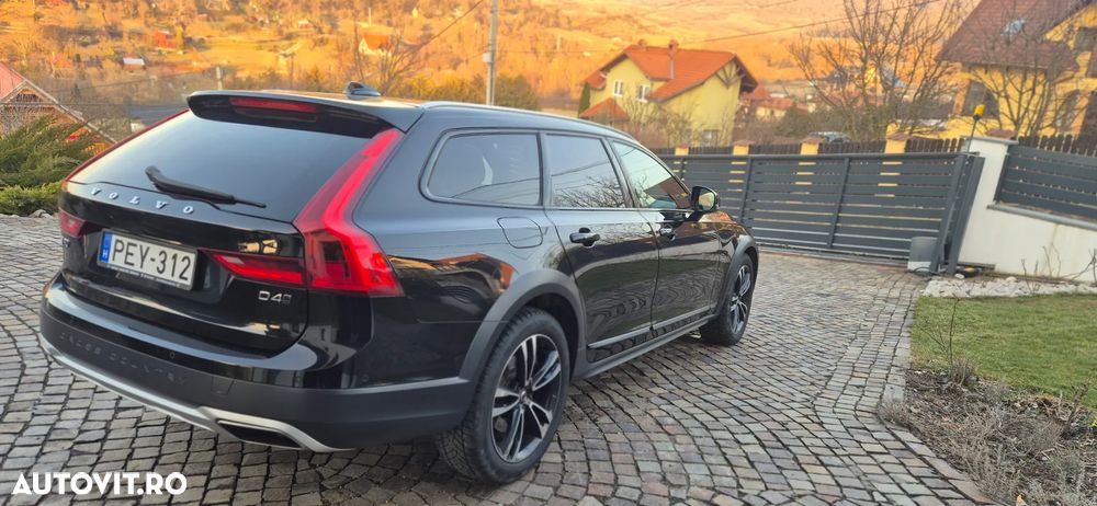 Volvo V90 D4 AWD Inscription - 1