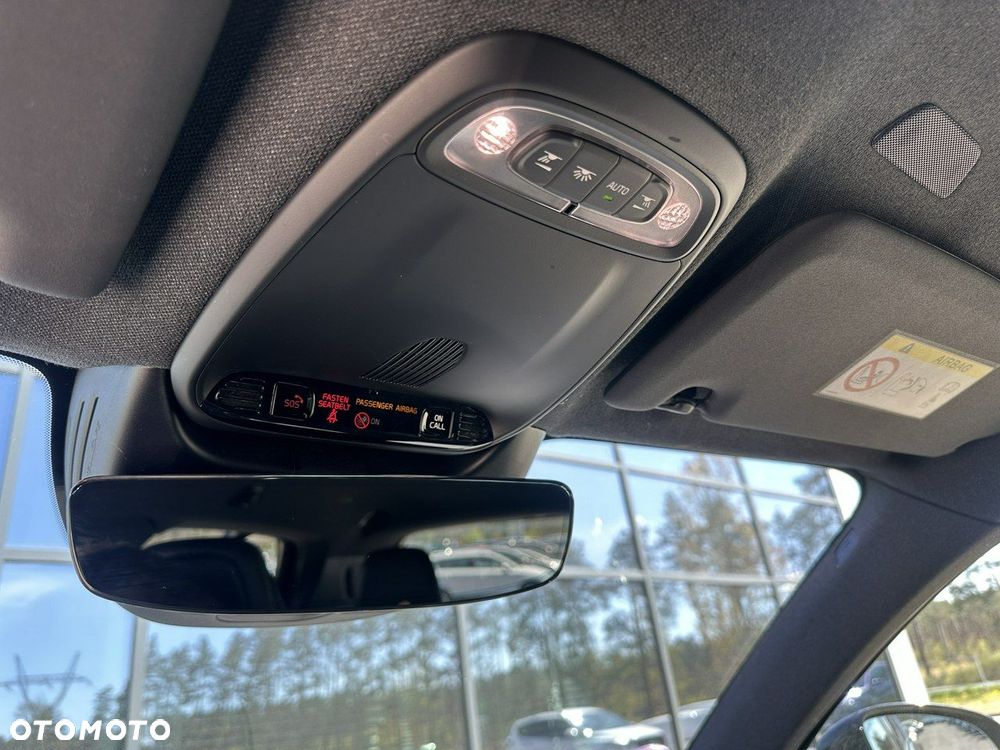 Volvo XC 40 - 29