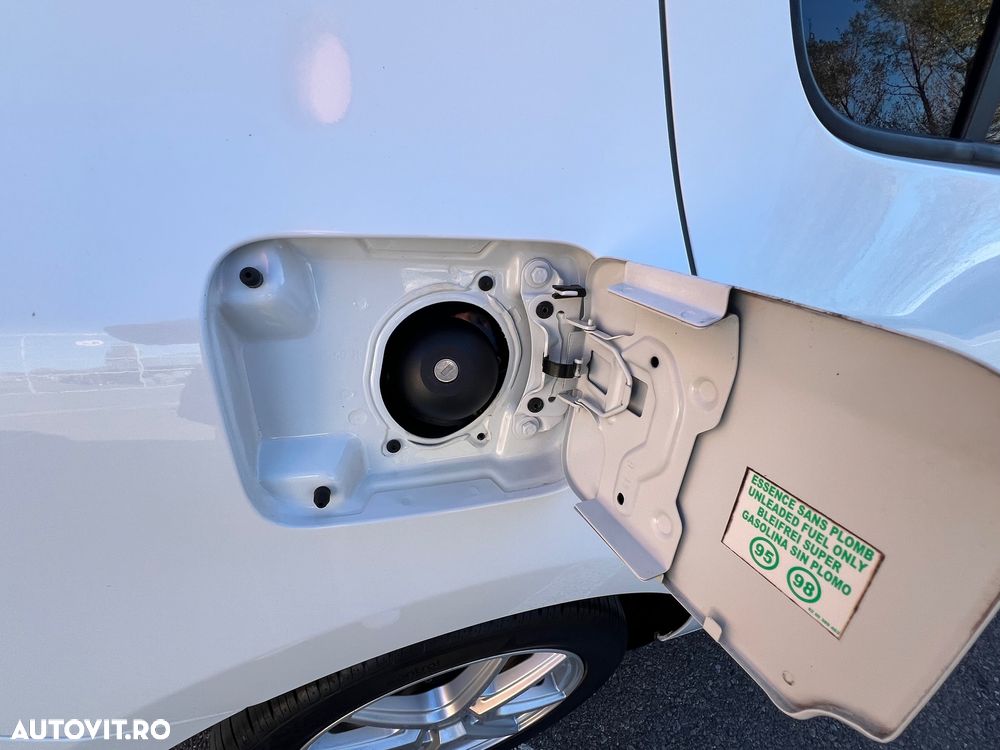 Dacia Logan 0.9 TCe Laureate - 32