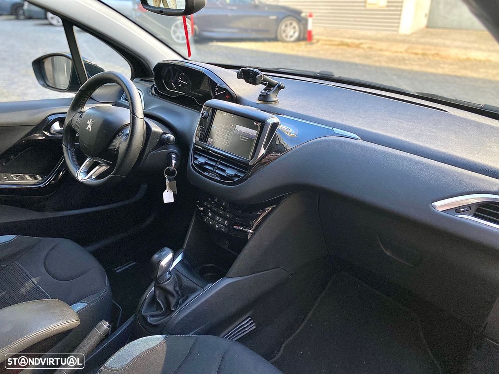 Peugeot 208 1.6 BlueHDi Active - 19