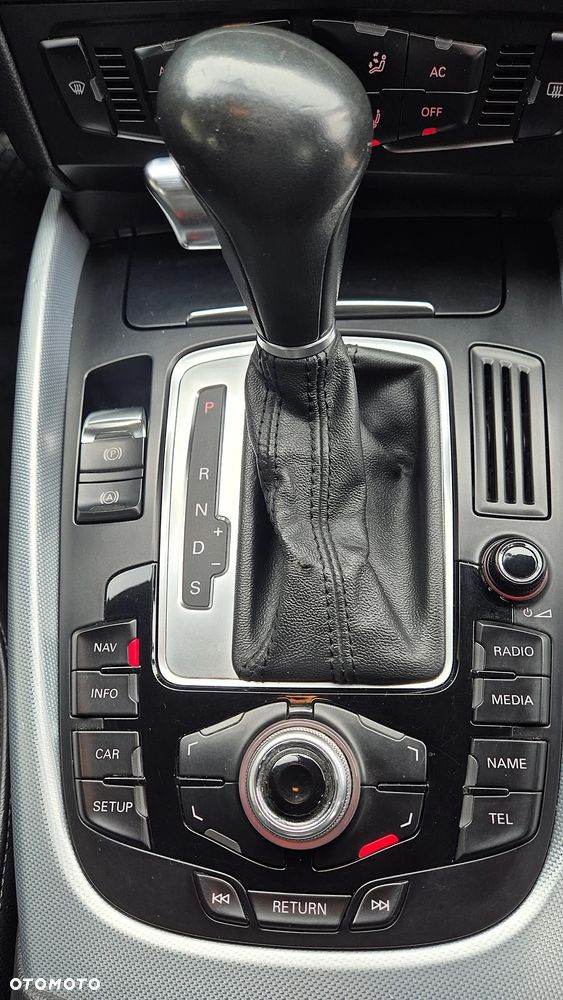 Audi Q5 2.0 TDI Quattro S tronic - 13