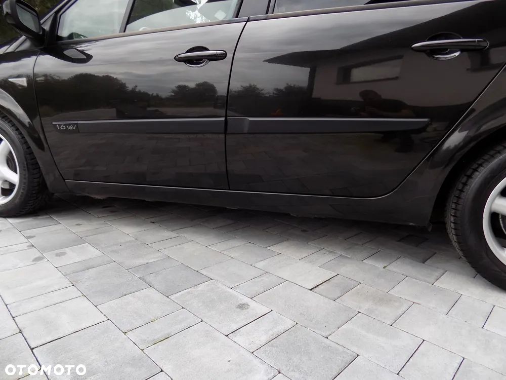 Renault Scenic 1.6 16V Avantage - 38