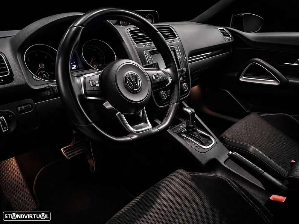 VW Scirocco 2.0 TDI Sport DSG - 4