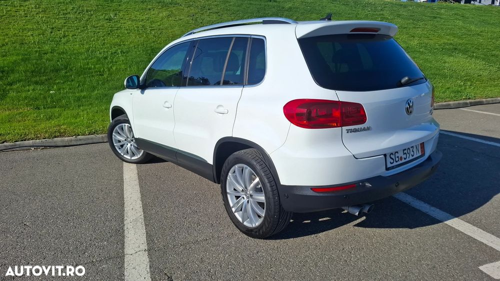 Volkswagen Tiguan 2.0 TDI DPF 4Motion DSG Cup Sport & Style - 4