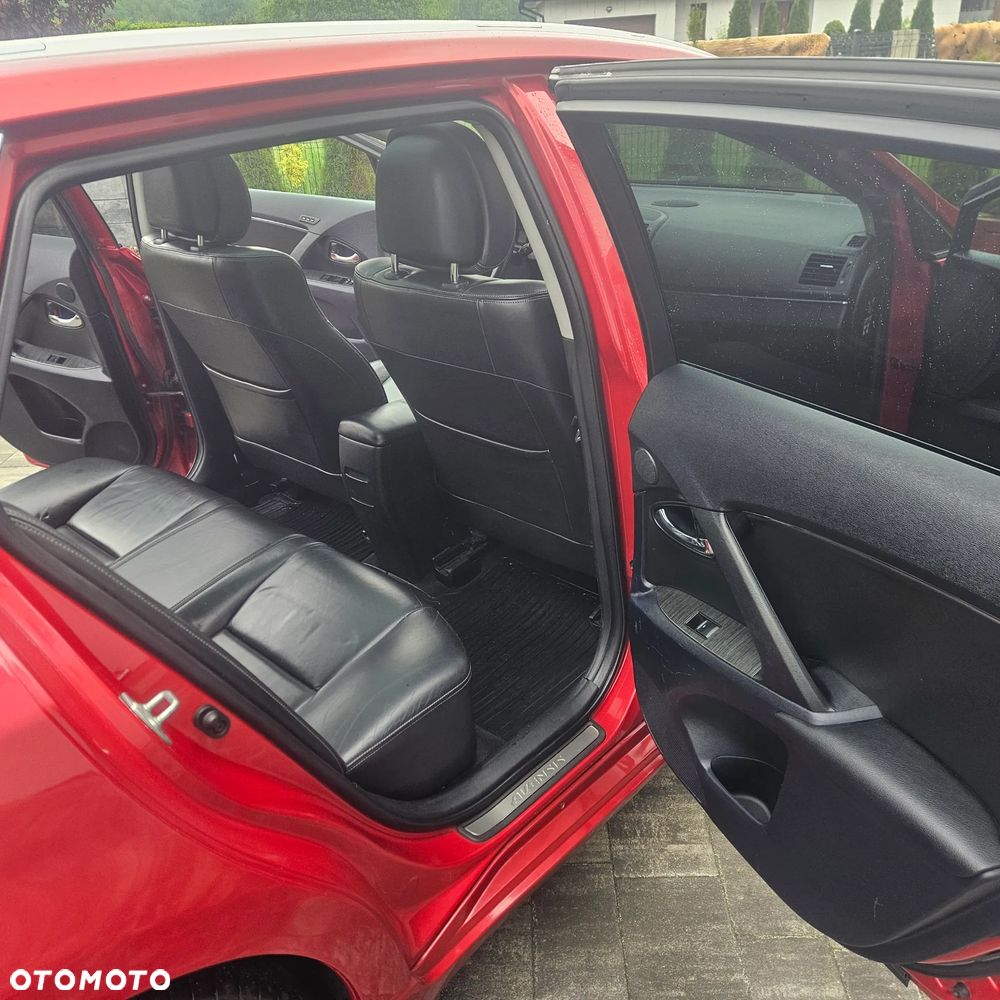 Toyota Avensis 2.0 Prestige MS - 18