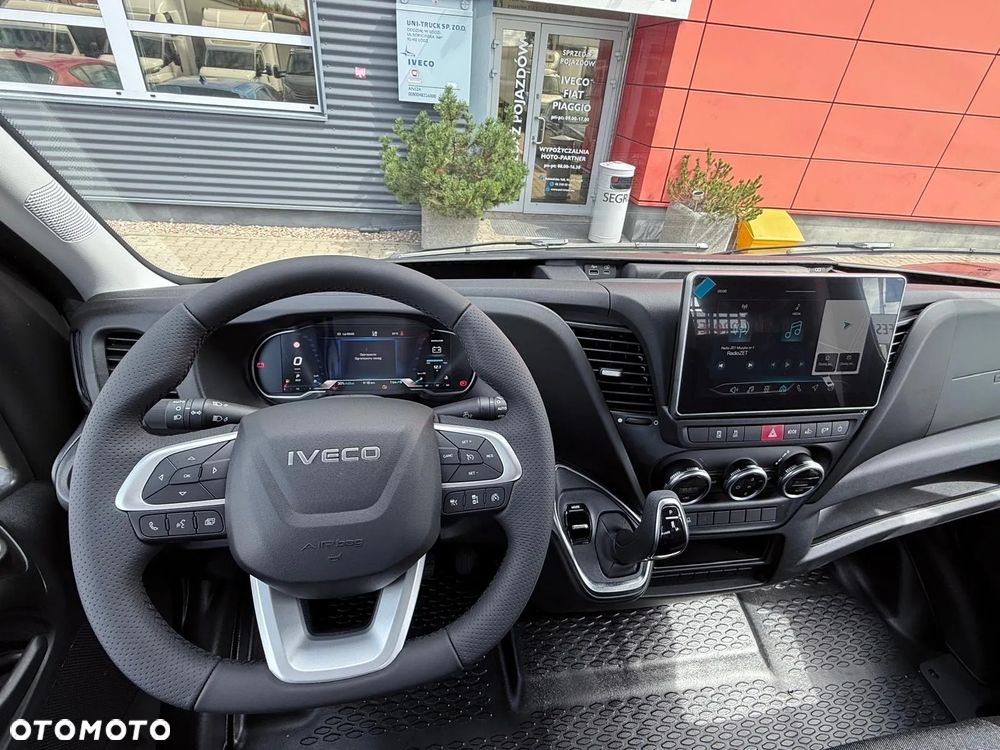 Iveco DAILY 50C18A8HZ DO 3500KG AUTOMAT OKAZJA OD RĘKI - 24