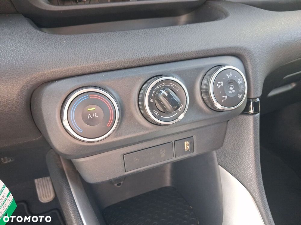 Toyota Yaris - 28