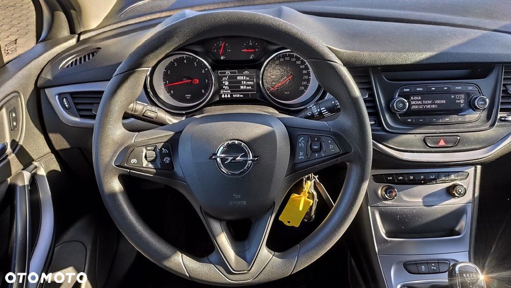 Opel Astra - 12