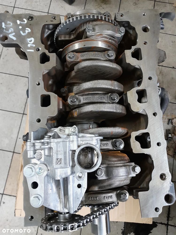 Dół silnika Renault Master IV 2.3 DCI 2023r - 1