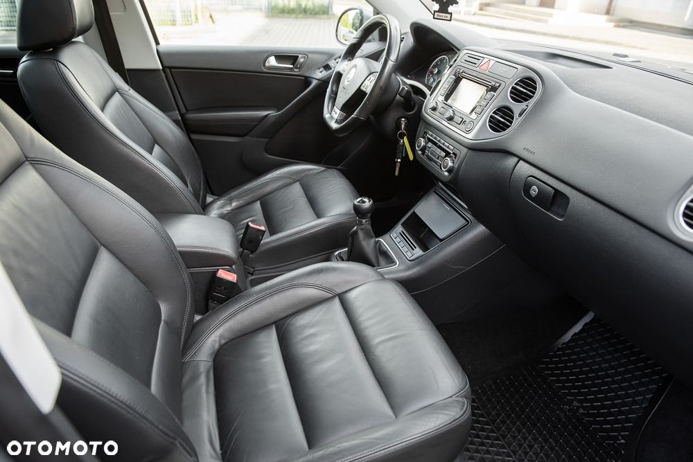 Volkswagen Tiguan 2.0 TDI R-Style - 29