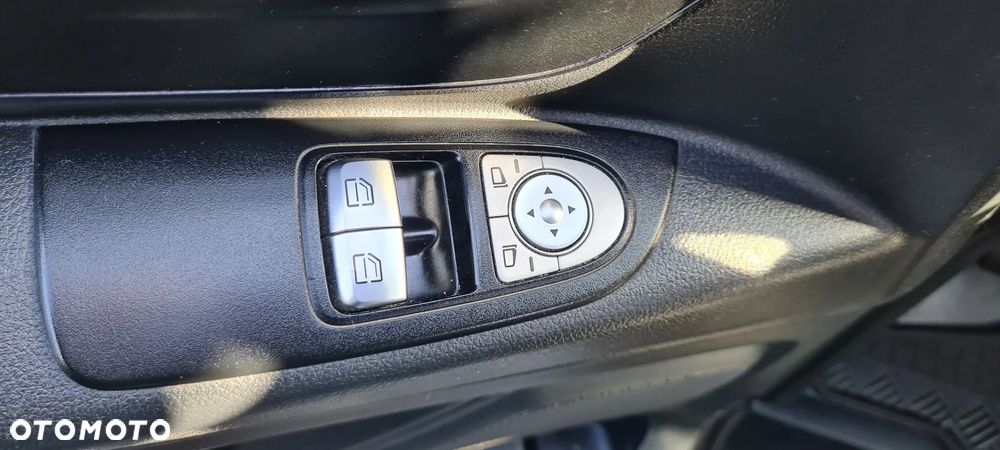 Mercedes-Benz Vito Tourer Base 447.705 - 10