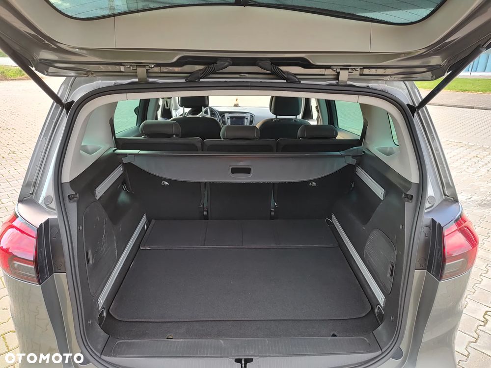 Opel Zafira - 5