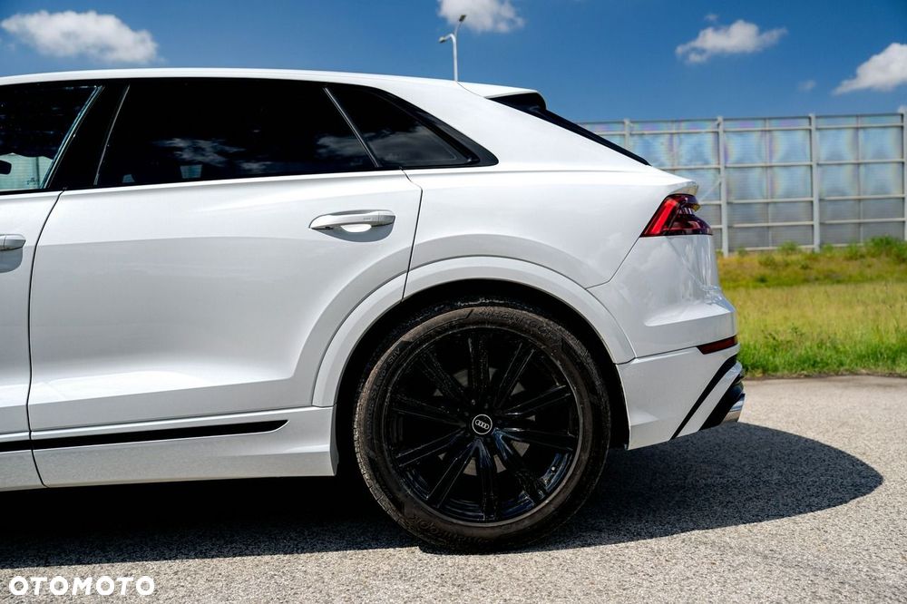 Audi SQ8 TFSI Quattro Tiptronic - 13