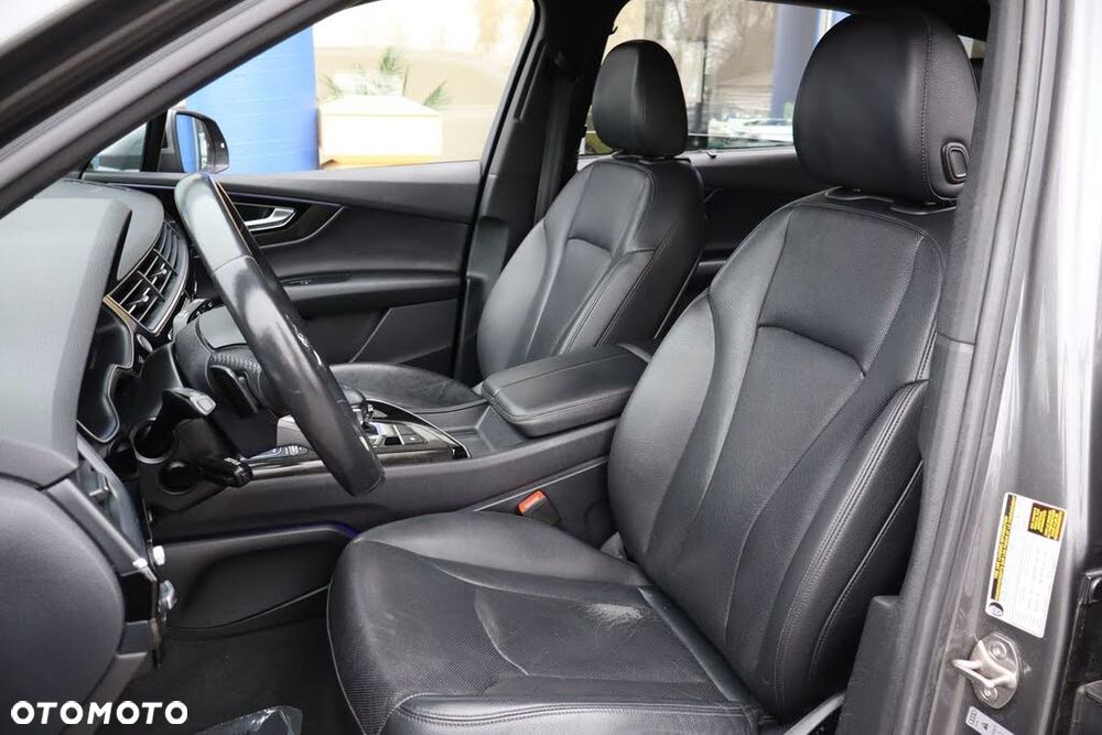 Audi Q7 3.0 TFSI Quattro Tiptr - 10