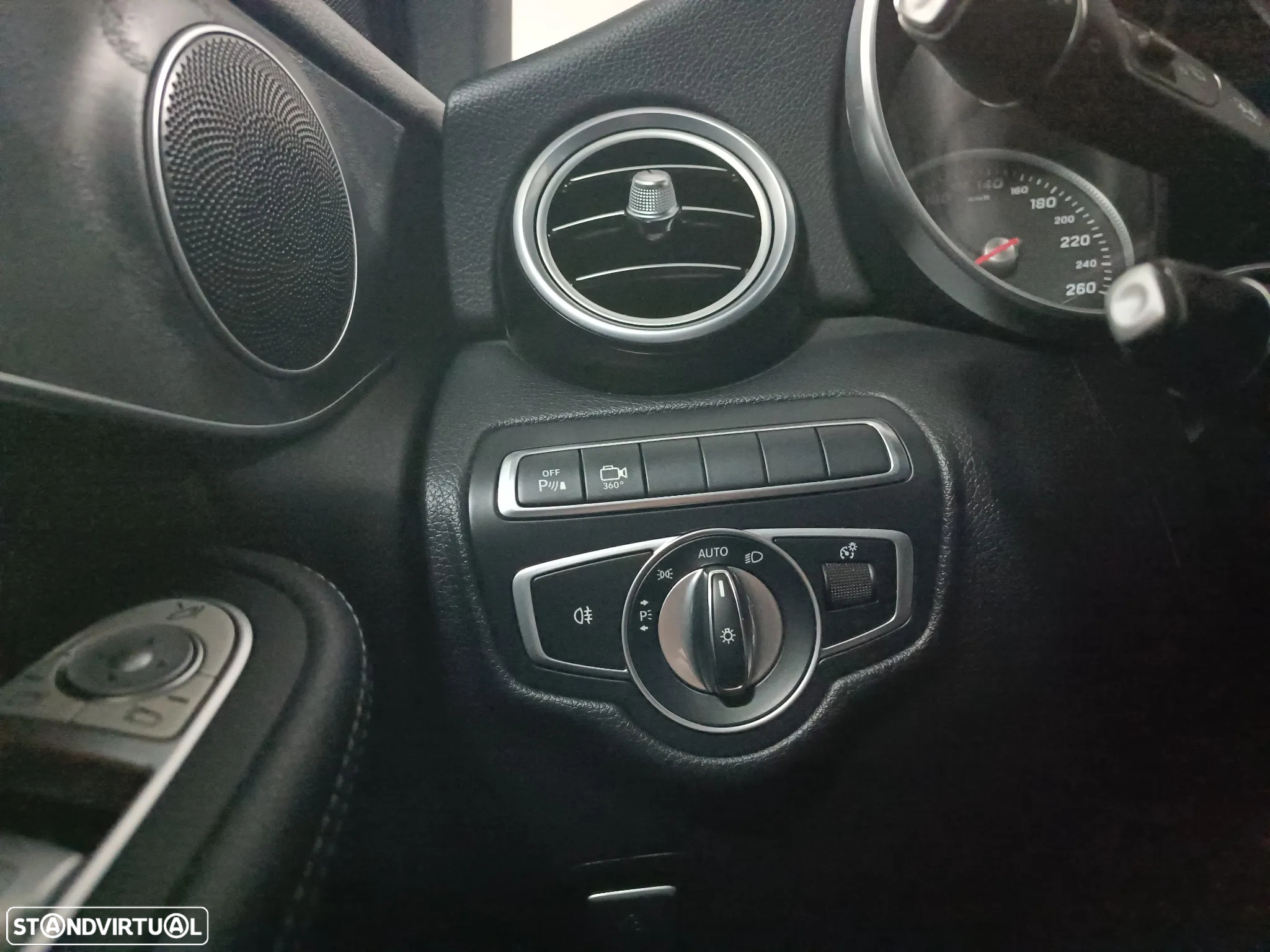 Mercedes-Benz GLC 250 d AMG Line 4-Matic - 14