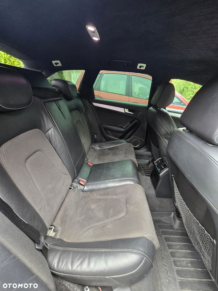 Audi A4 Avant - 22