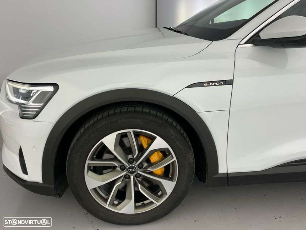 Audi e-tron 55 quattro Advanced — fotografia 19