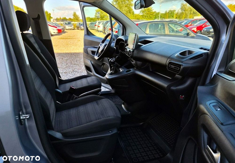 Opel Combo - 28