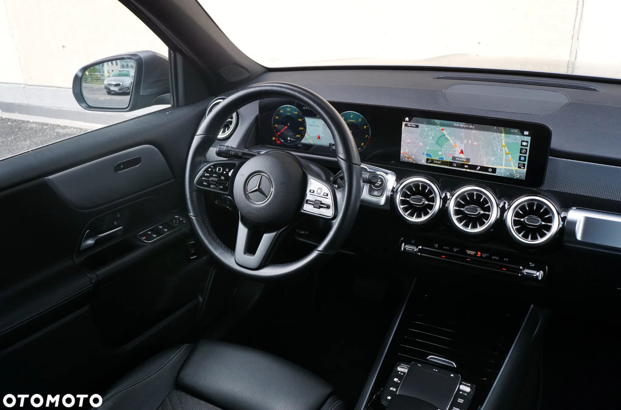 Mercedes-Benz GLB 200 7G-DCT - 18