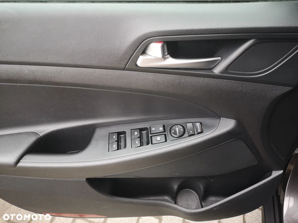 Hyundai Tucson 1.6 GDi Comfort 2WD - 23