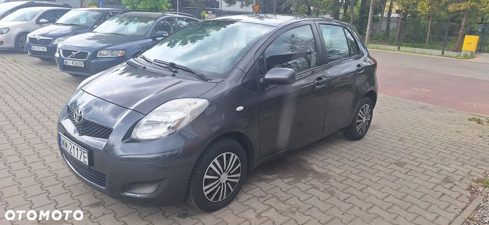 Toyota Yaris 1.0 Luna EU5 - 1
