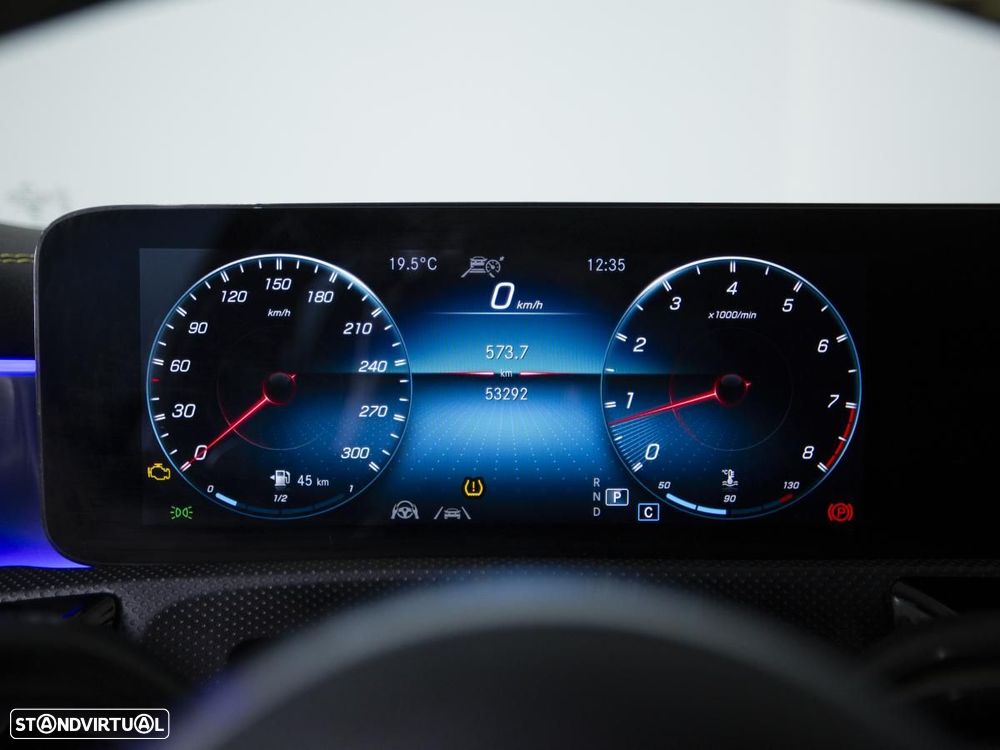 Mercedes-Benz CLA 45 AMG S 4Matic+ Speedshift 8G-D - 24