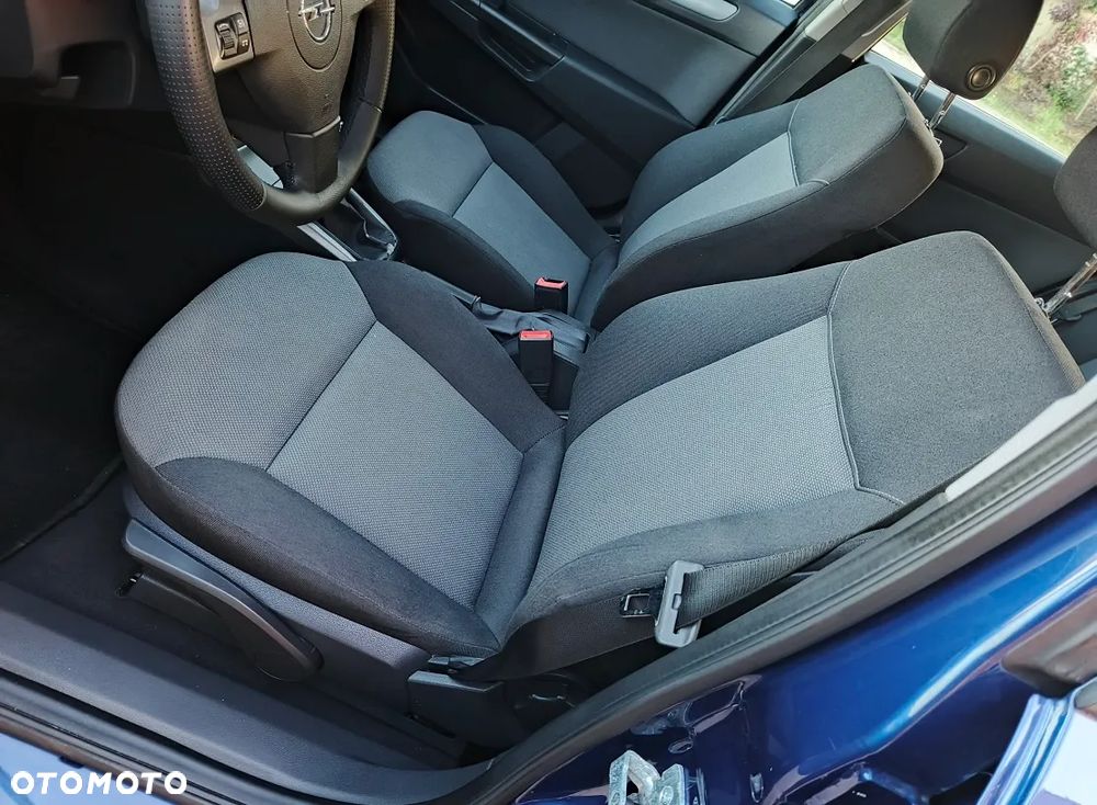 Opel Astra 1.6 Elegance - 18