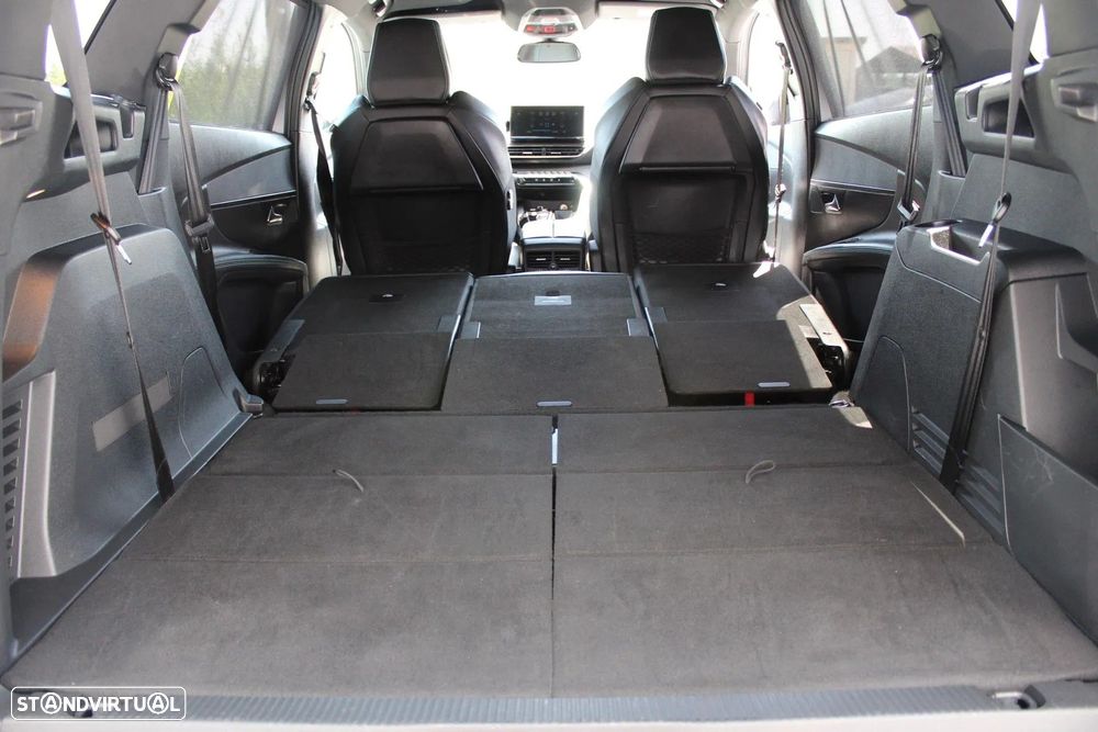Peugeot 5008 1.5 BlueHDi Allure Pack EAT8 - 24