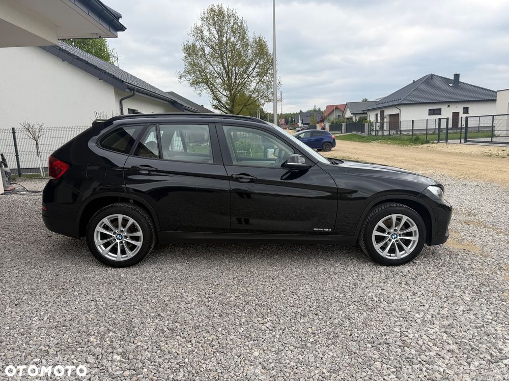 BMW X1 sDrive18d xLine - 11