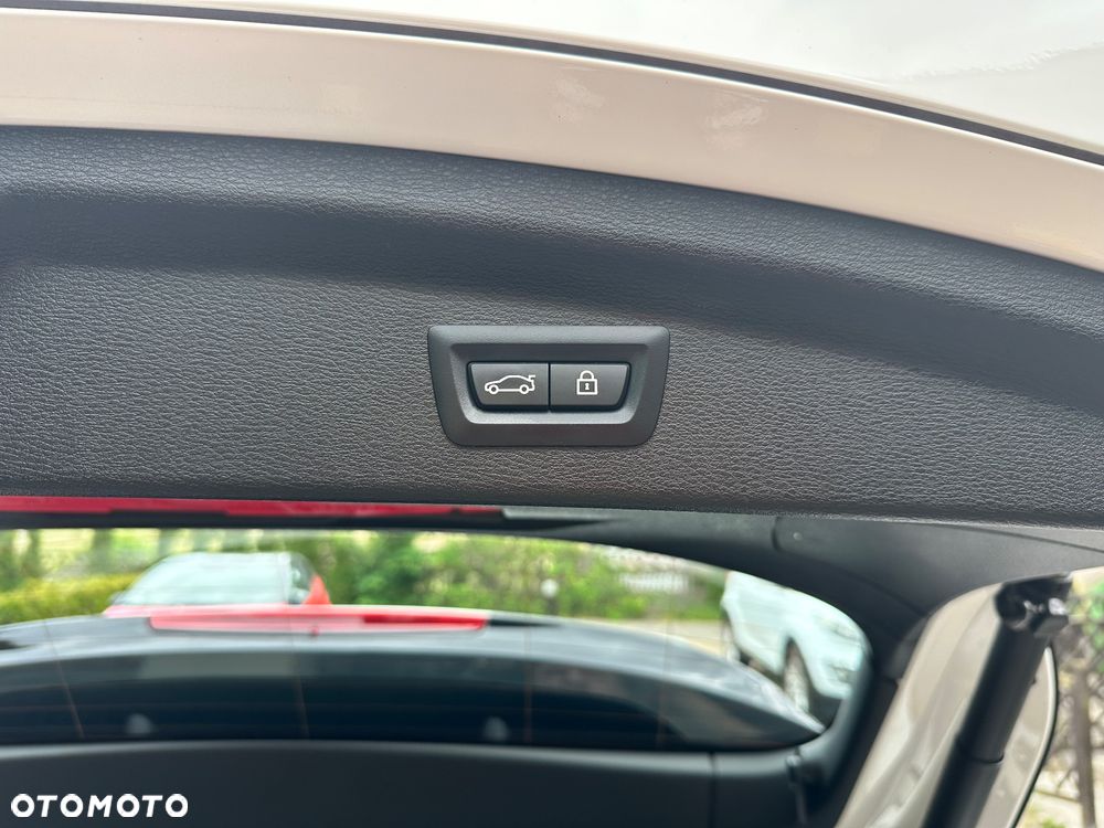 BMW X2 sDrive18i M Sport - 8