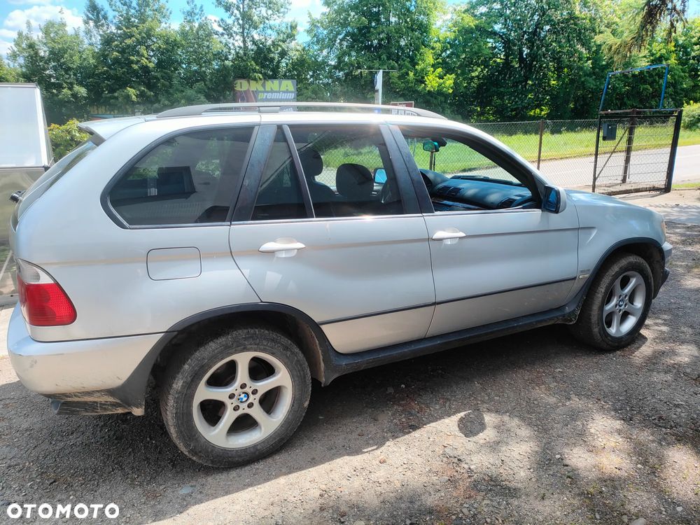 BMW X5 3.0 i - 5