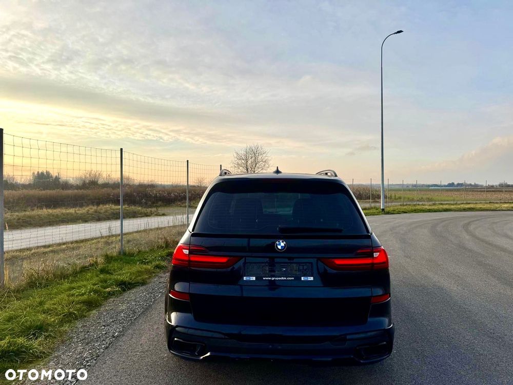 BMW X7 M50d sport - 5