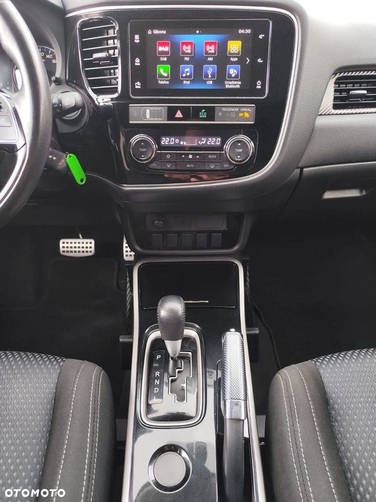 Mitsubishi Outlander 2.0 2WD CVT Edition - 15