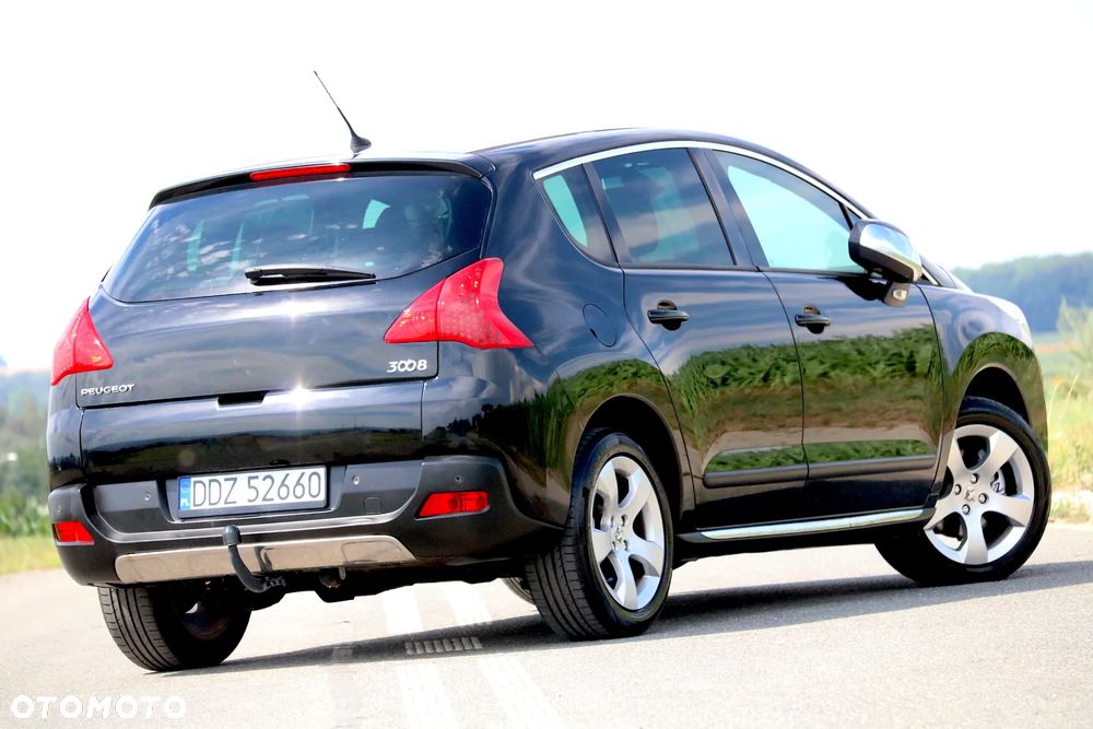 Peugeot 3008 2.0 HDi Premium+ - 27
