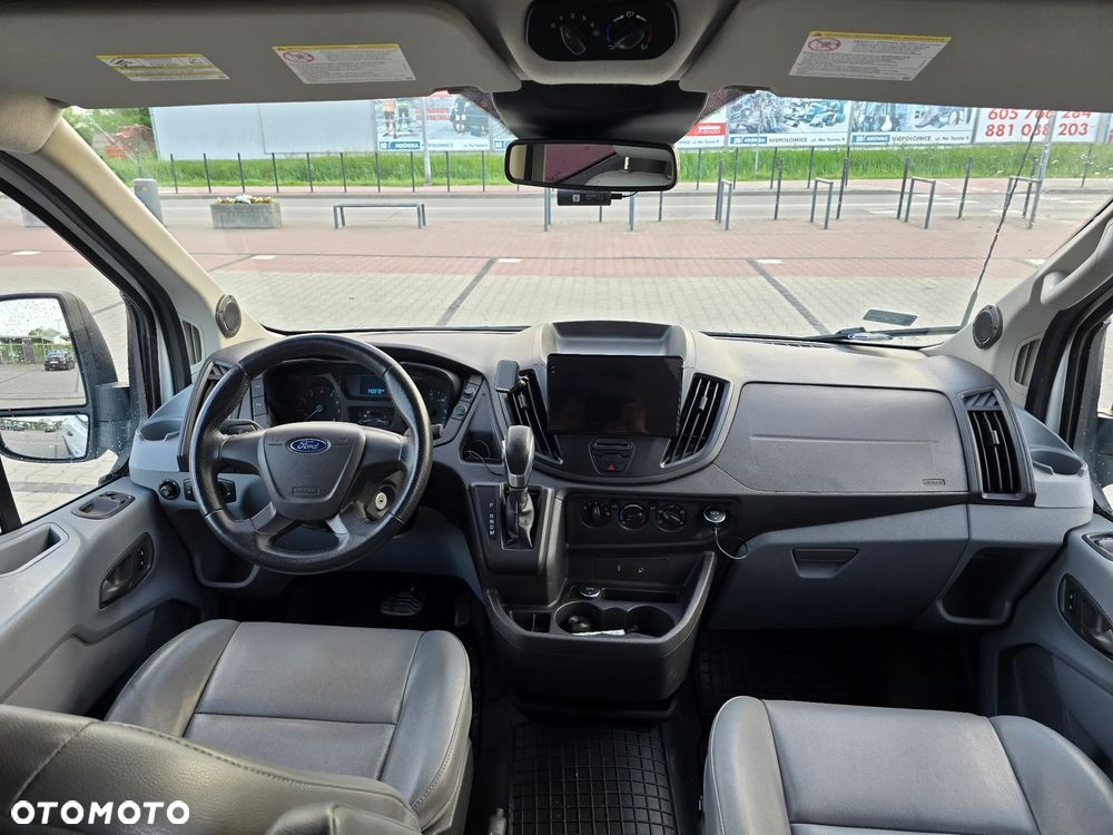Ford Transit - 9