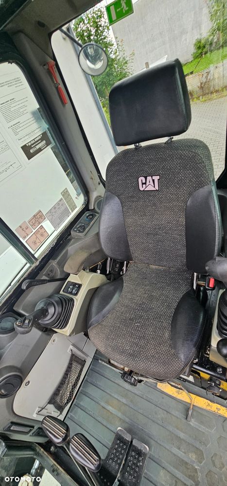 Caterpillar mini koparka CAT 304E2 304 E 2 szybkozłącze + 3 łyżki - 20