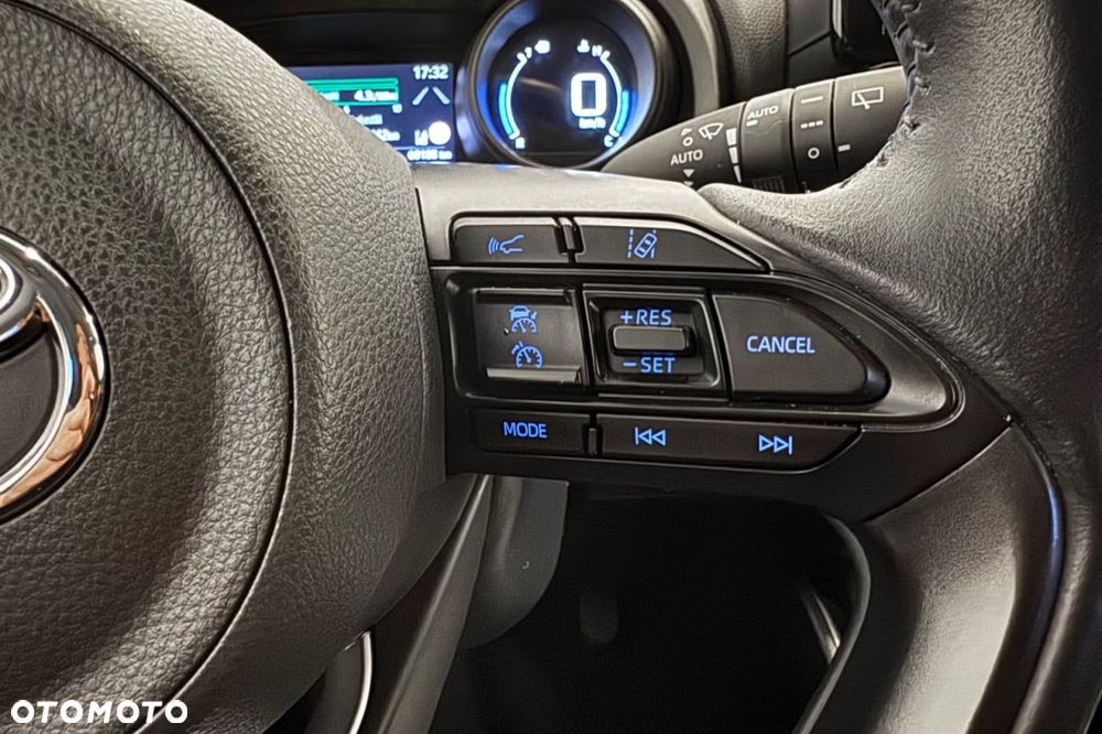Toyota Yaris Hybrid 1.5 Active - 18