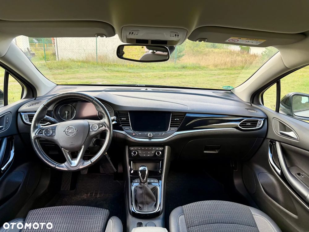 Opel Astra 1.5 D Start/Stop Elegance - 11