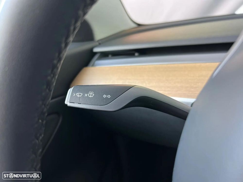 Tesla Model 3 Standard RWD Plus - 13