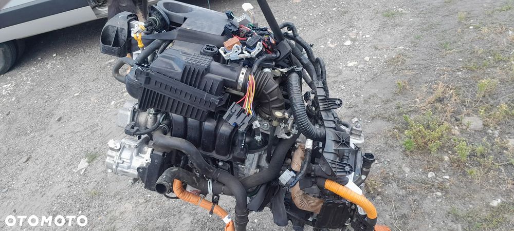 SILNIK RENUALT CAPTUR II JUKE 1.6 E-TECH H4MB630 30.000 KM 2024 ROK - 1