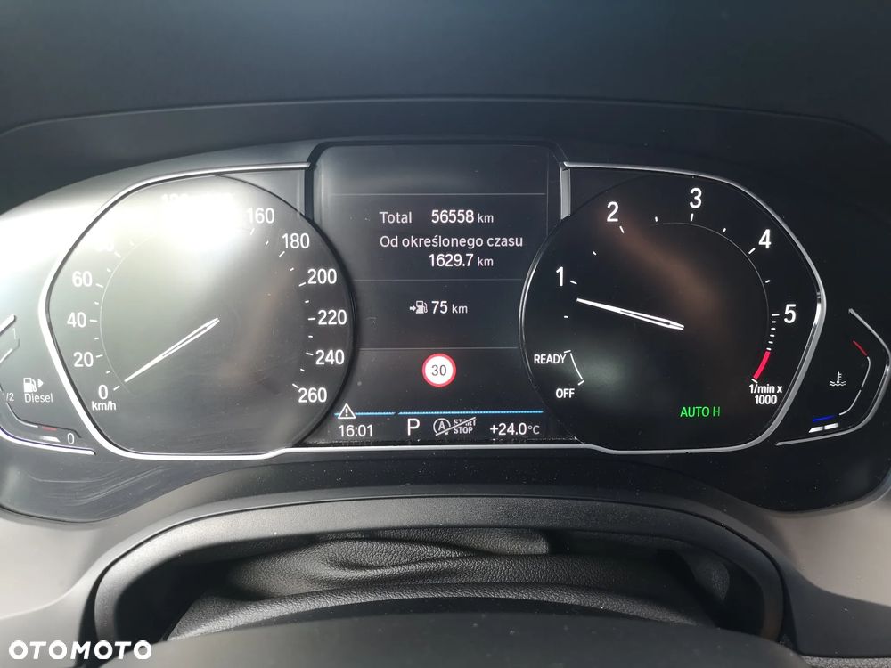 BMW Seria 3 320d xDrive - 17