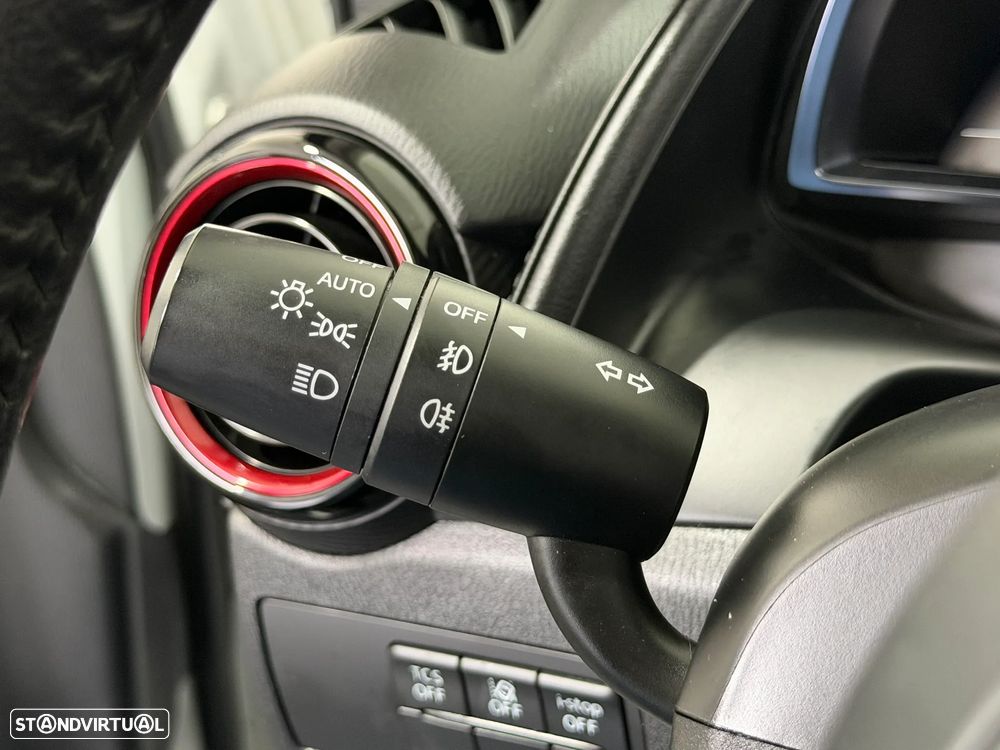 Mazda CX-3 1.5 Sky.Excellence HT Navi - 24