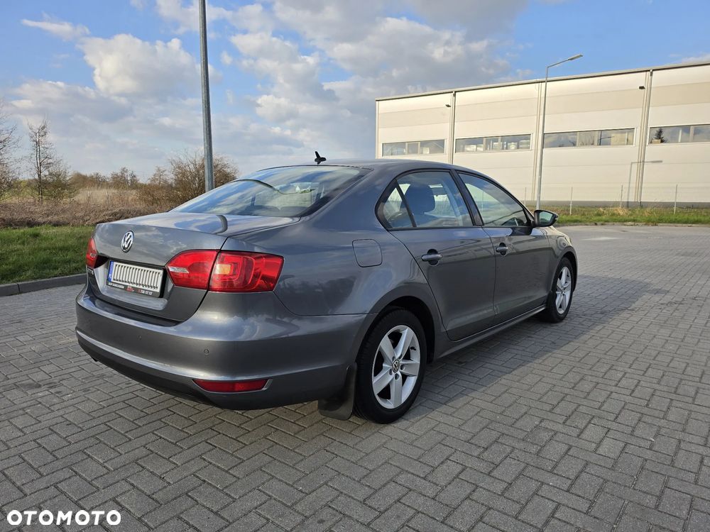 Volkswagen Jetta 1.2 TSI Comfortline Optimum - 11