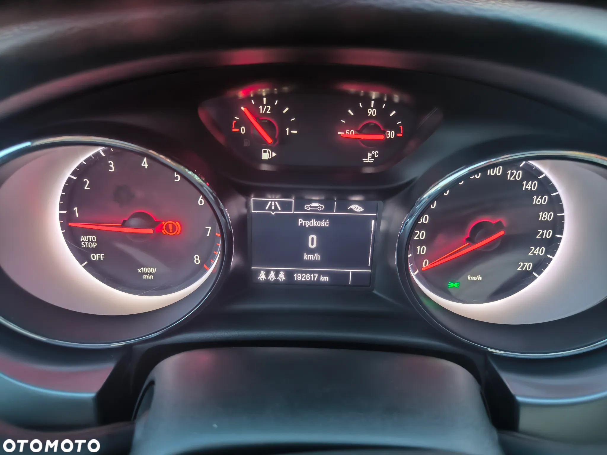 Opel Astra - 25